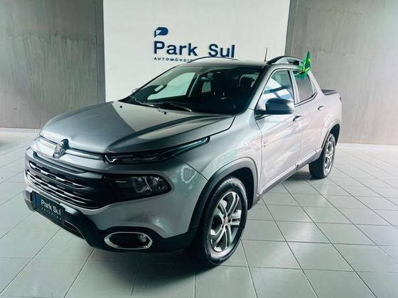 FIAT TORO 2.0 16V TURBO DIESEL FREEDOM 4WD AT9 FIAT TORO 2.0 16V TURBO DIESEL FREEDOM 4WD AT9